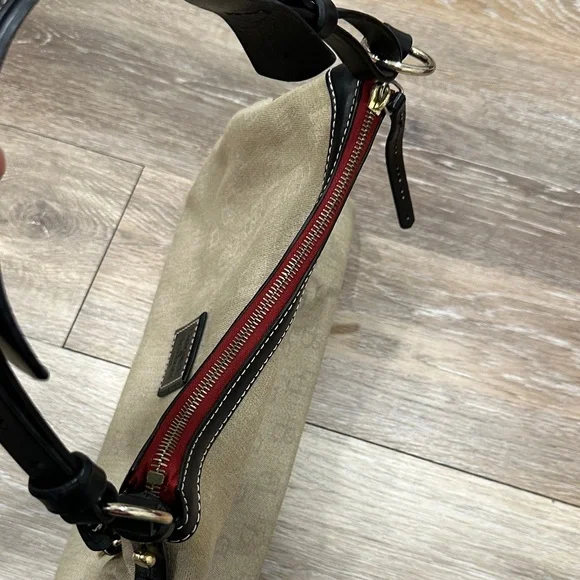 Dooney & Bourke Beige and Black Shoulder Bag - Picture 4 of 16